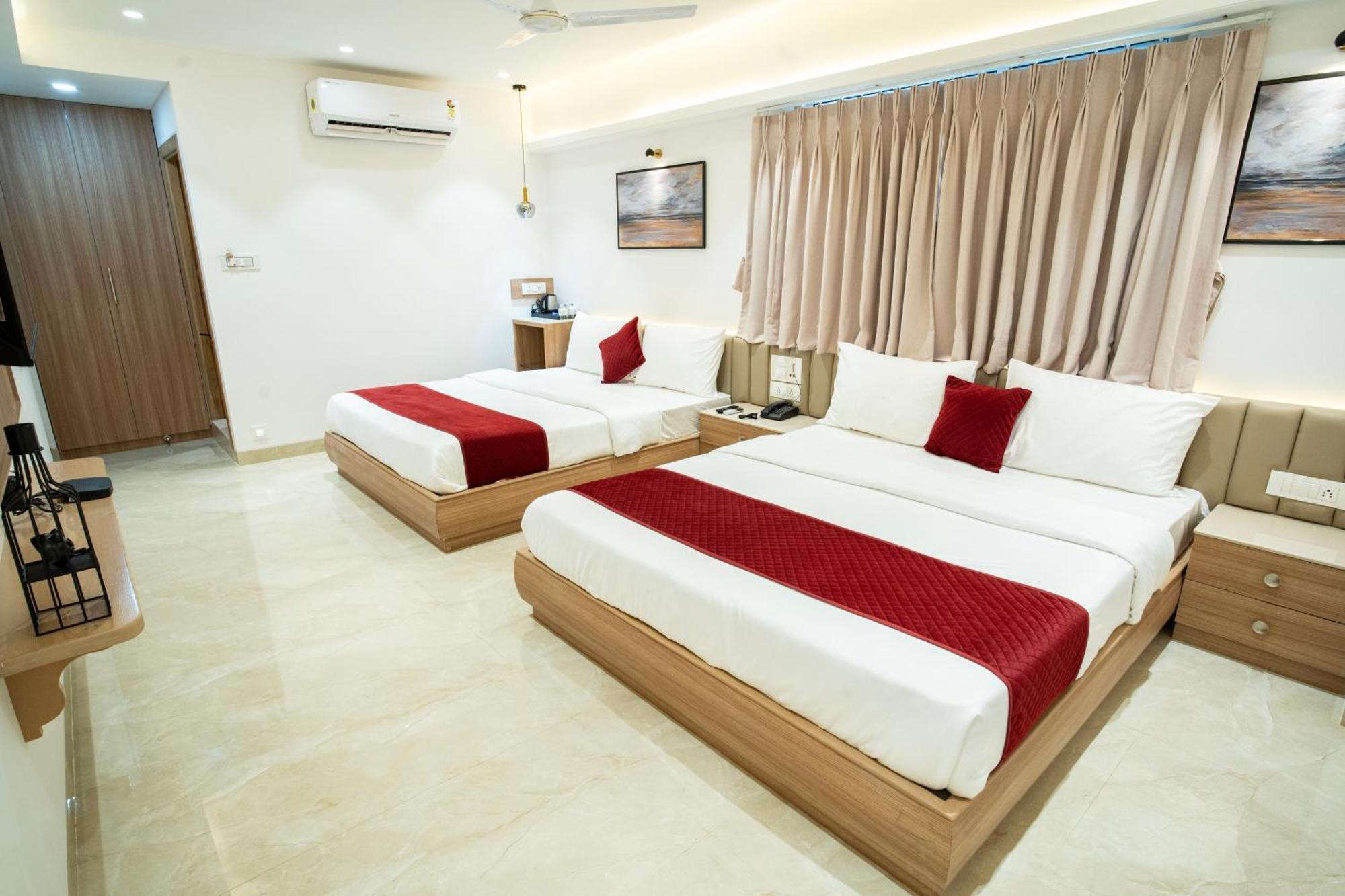 Hotel The Grand Murli Surate Exterior foto